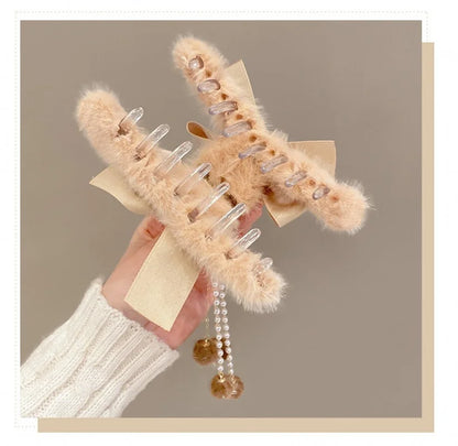 liwuka New Elegant Claw Clips Temperament Grab Butterfly Metal Hair Accessories Headdress Hairpin Back Plush Tassel Shark Clip