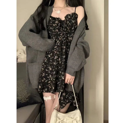 liwuka Black Floral Print Ssling Dresses Women Summer Vintage Spaghetti Strap Mini Dress Female Elegant Slim Ruffles A-Line Dress