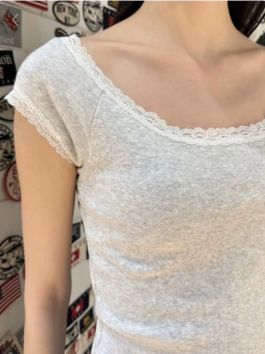 liwuka Lace Trim Gray Slim T-shirt Summer Short Sleeve Scoop Neck Cotton Tshirts Woman Casual Cute Preppy Style Sweet Crop Tops Y2k