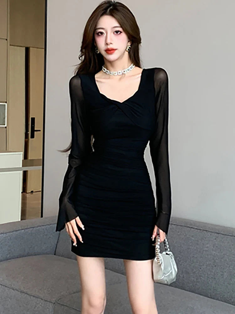 liwuka Black Pleated Patchowrk Mesh Long Sleeve Female's Dress Autumn Winter Square Collar Casual Short Dress 2024 Chic Bodycon Dresses