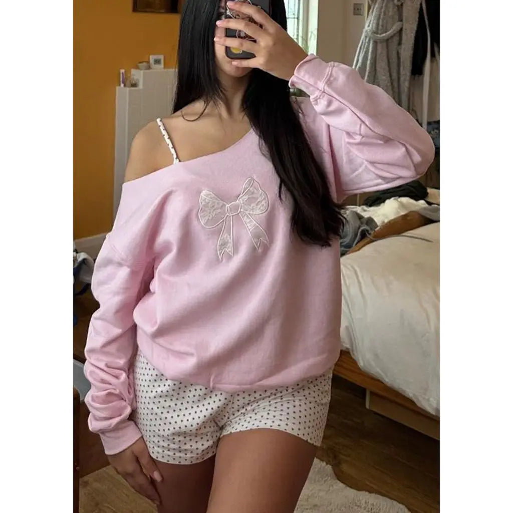 liwuka Women's Y2K Off-Shoulder Hoodies Sweatshirts Cute Aesthetic Print Loose Long Sleeve Pullovers Casual Tops Streetwear