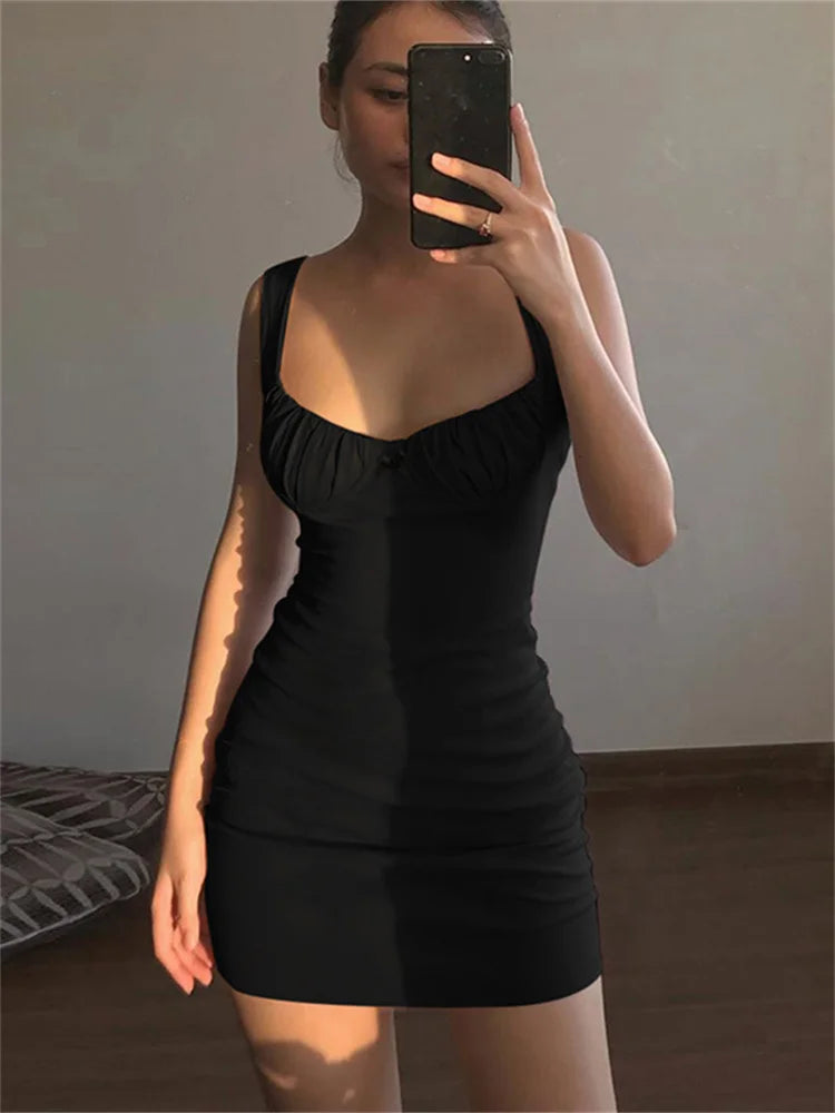 liwuka Ruched Sleeveless Sexy Dress Women Summer Black White Bodycon Mini Dresses Ladies Casual Basic Short Dress Korean