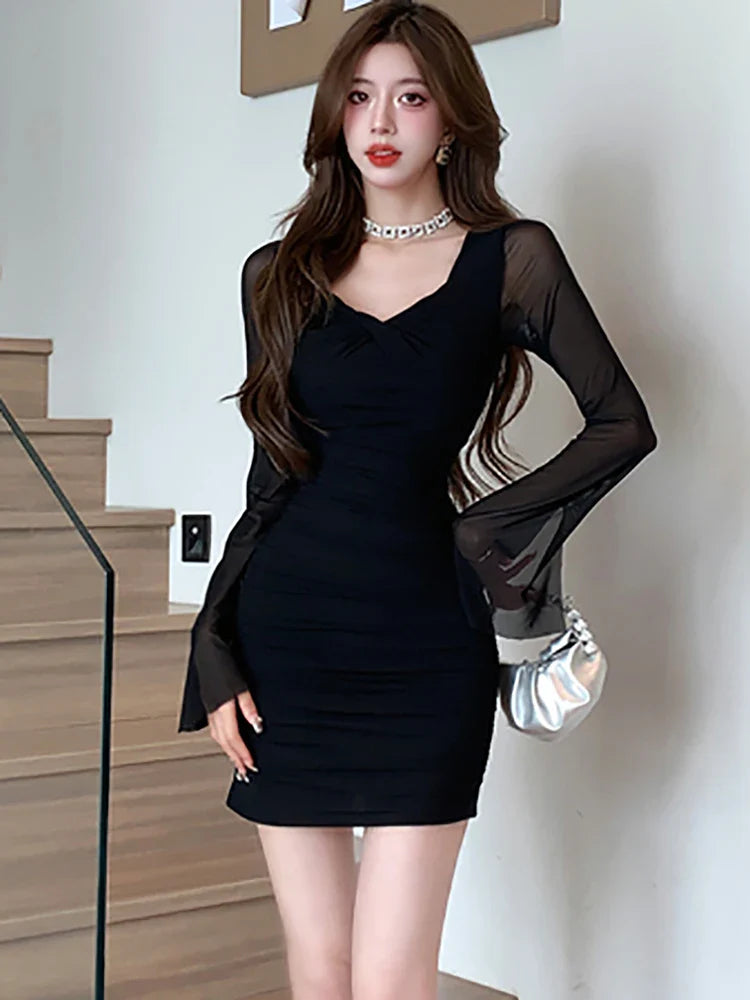 liwuka Black Pleated Patchowrk Mesh Long Sleeve Female's Dress Autumn Winter Square Collar Casual Short Dress 2024 Chic Bodycon Dresses