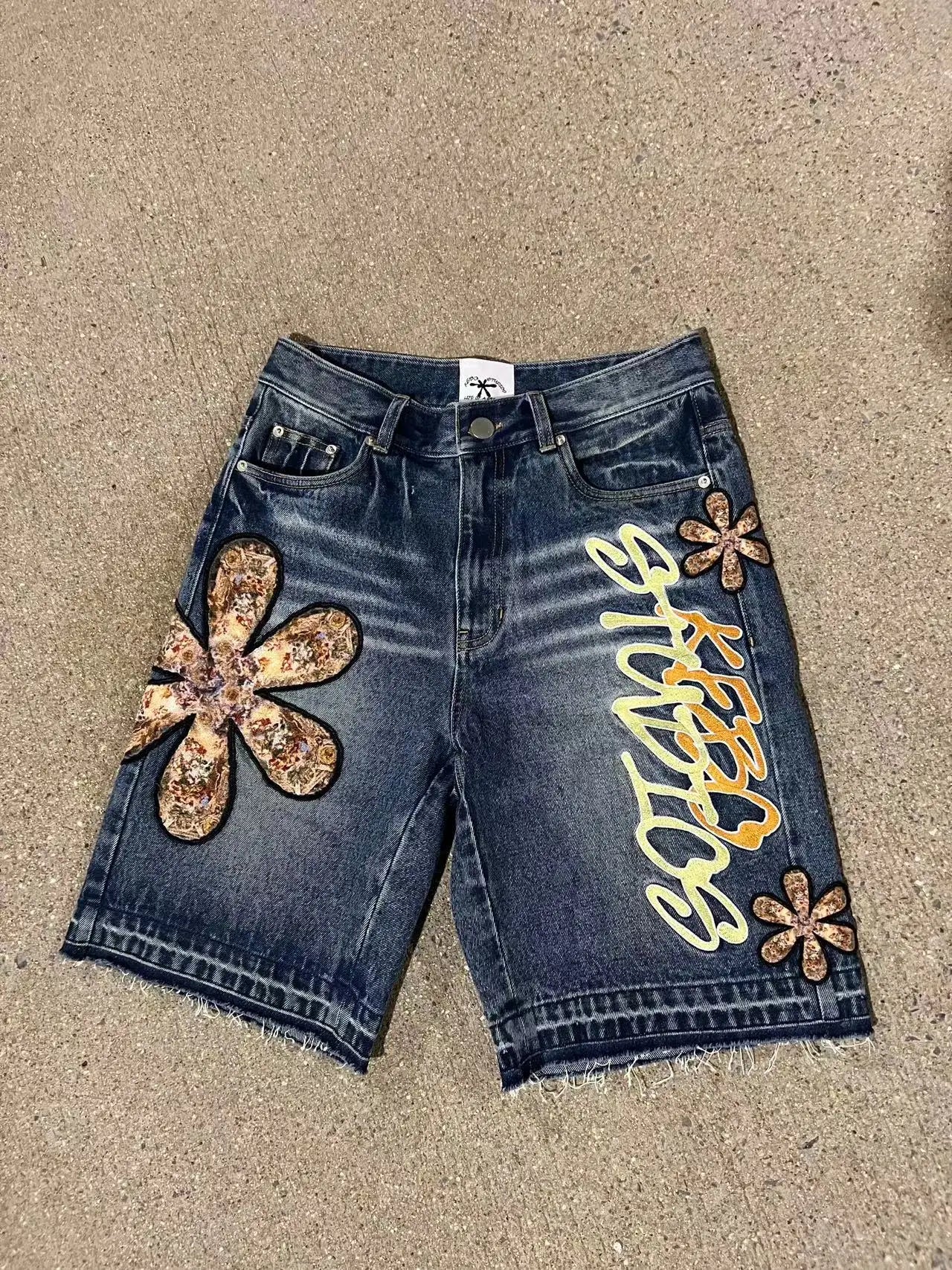 liwuka Hip Hop Rock Street Style Jeans Multi-pocket Floral Embroidered Denim Shorts Men Y2k Summer Punk Loose Couple Short Pants