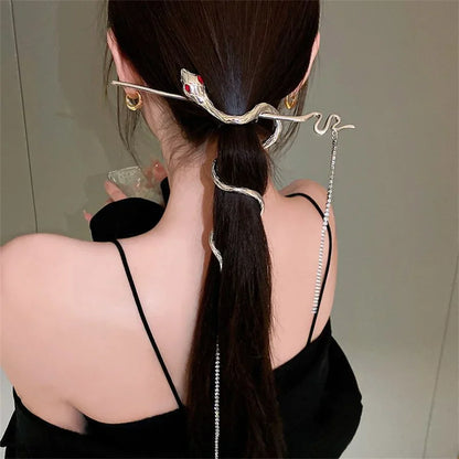 liwuka New Tassel Chain Snake Hair Claw Fashion Spider Crab Clip Elegant Shark Clip Barrette Headdress Hairpin Women Hair Accessories