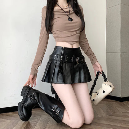 liwuka Women's Black Gothic A-line Pleated Leather Skirt Y2k Mini Shorts Skirts Harajuku Korean Emo Skirt 2000s Vintage Clothes Summer