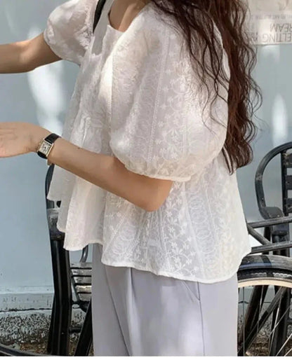 liwuka New Arrival Summer Korean Fashion Clothing Casual Women Tops Square Collar Embroidery Cotton White Elegant Peplum Blouses