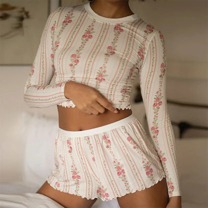 liwuka Cottage Floral Print 2 Piece Set T-shirt Crop Top + Shorts Vintage Pajamas Lounge Fairy Y2K Aesthetic Vintage Outfit