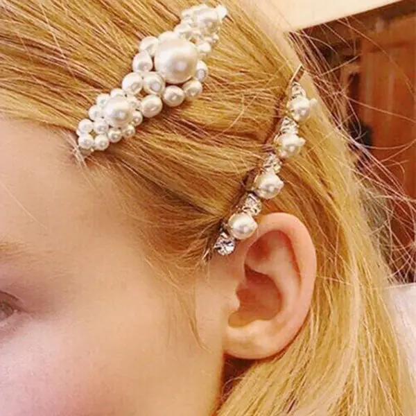 Vintage Handmade Pearl Beaded Clip