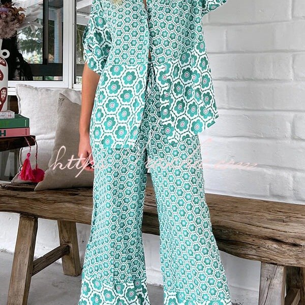 Floral Print Loose Short Sleeve Shirt and Elastic Waist Wide Leg Pants Set