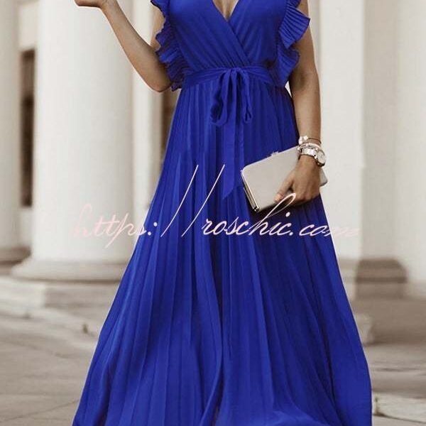 Lost Soul V Neck Pleated Maxi Dress