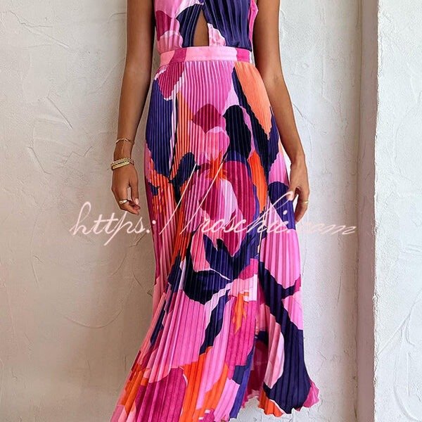Romantic One Capri Print Halter Neck Pleated Maxi Dress