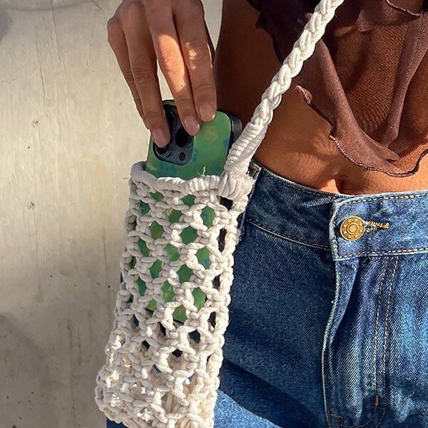 Popular Woven Shoulder Bag