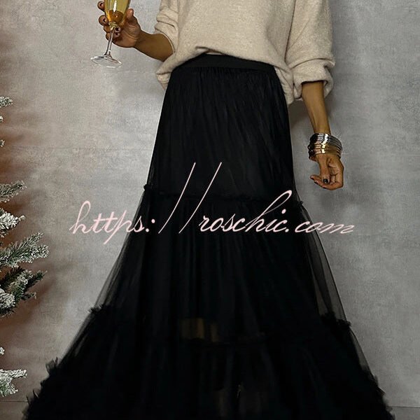 Surprising Tulle Paneled Stretch Waist Maxi Skirt