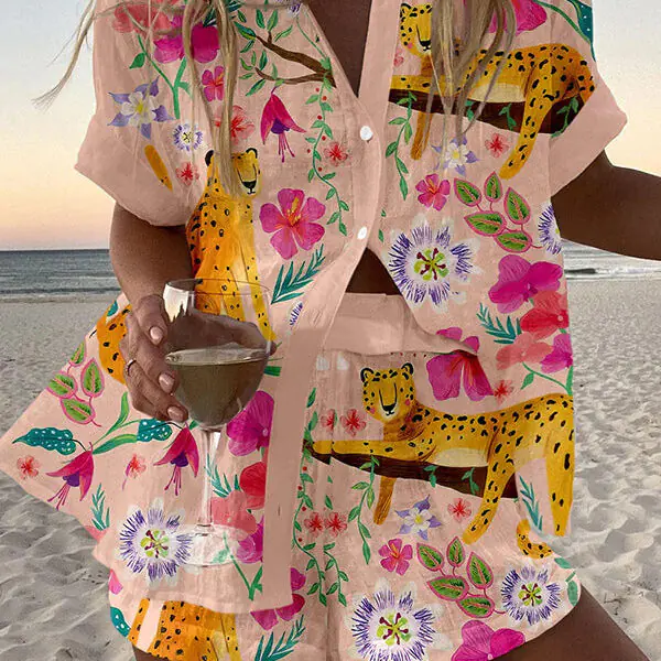 Floral Leopard Print Loose Buttoned Elastic Waist Shorts Set