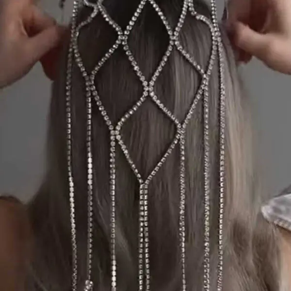 Fashionable and Light Luxury Rhinestone Tassel Headband