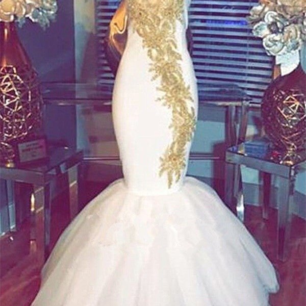 Halter Gold Beads Mermaid Prom Dresses Sleeveless White Evening Gown With Appliques