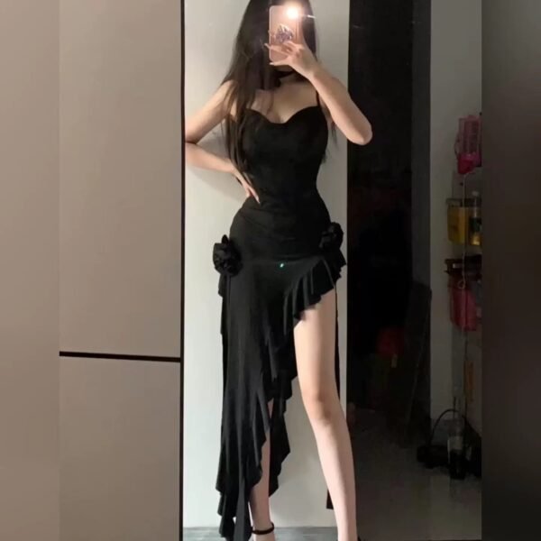 Simple Sheath Spaghetti Straps Black Satin Vacation Beach Dress Long Birthday Dresses SD006