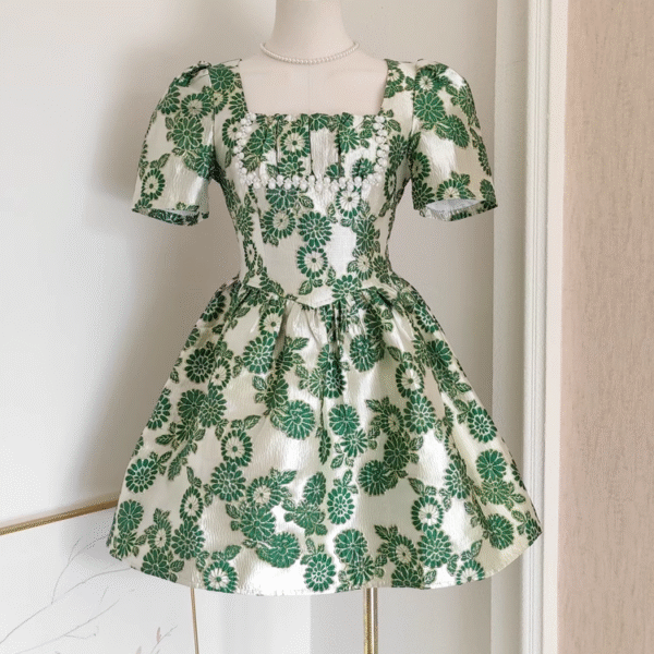 Cute A line Short Sleeves Satin Green Floral Cocktail Dress Short Birthday Outfits SD400