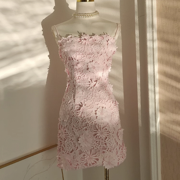 Sexy A Line Spaghetti Straps Pink Lace Vacation Dresses Short Birthday Outfits SD330