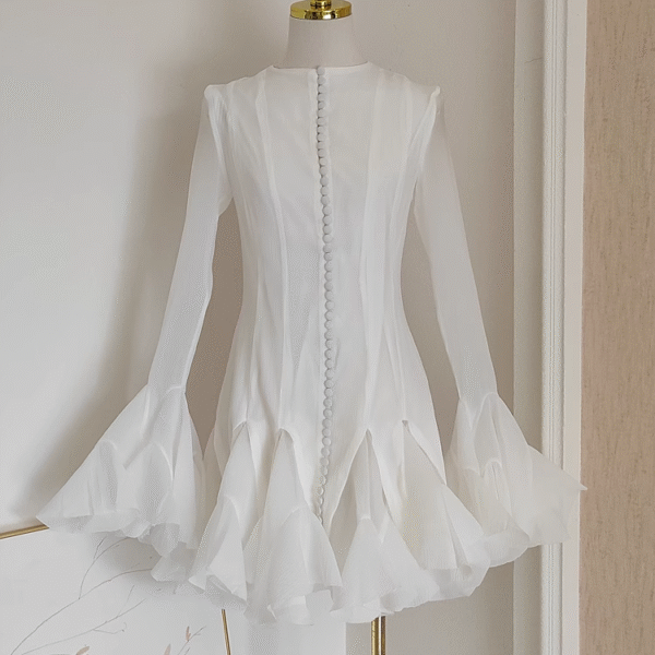 Cute Sheath Scoop Neckline White Long Sleeves Short Homecoming Dresses Birthday Outfits SD369