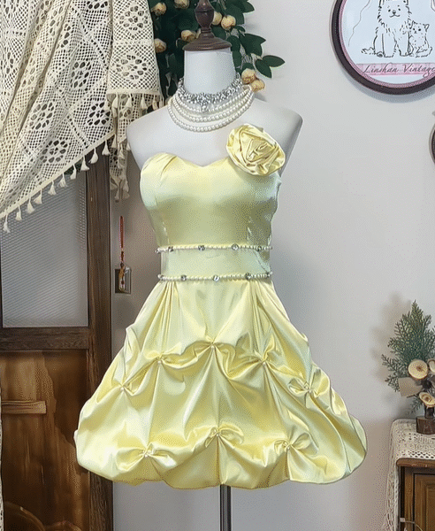 Sweet Yellow Satin Beaded Short Birthday Dress Strapless Homecoming Dress S333