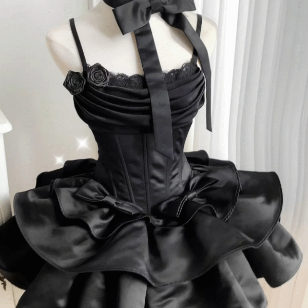 Elegant Black Spaghetti Straps Layered Short Birthday Party Dress 8th Grade Homecoming Dress S652