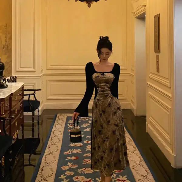 Sexy French A Line Square Neckline Velvet Black Prom Dresses Birthday Outfits Evening Gown SD1050