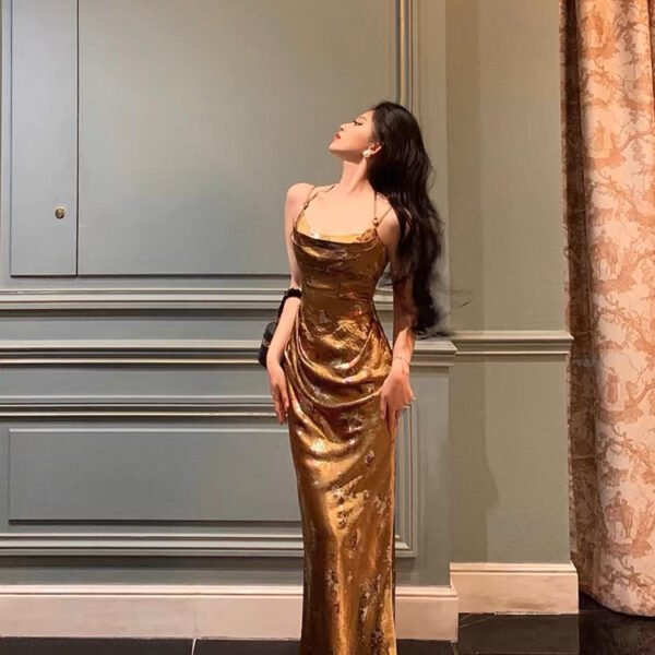 Gorgeous Sheath Straps Gold Satin Date Night Dress Long Prom Dresses Birthday Outfits SD1064