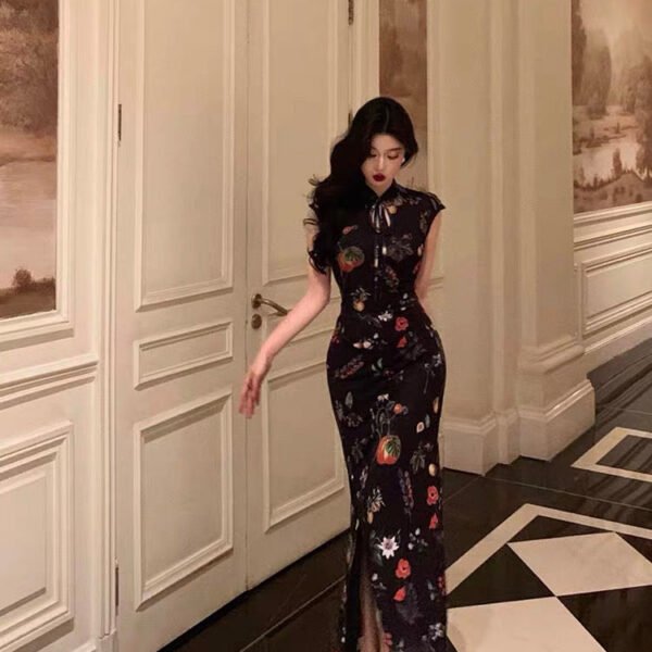 Gorgeous Sheath High Neckline Black Floral Date Night Dress Long Prom Dresses Birthday Outfits SD1089