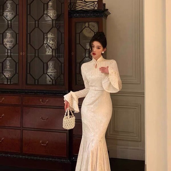 Gorgeous Mermaid High Neckline Ivory Satin Date Night Dress Prom Dresses Birthday Outfits SD1098