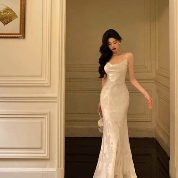 Gorgeous Mermaid Spaghetti Straps Ivory Satin Date Night Dress Prom Dresses Birthday Outfits SD1110