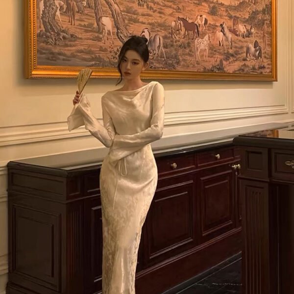 Chic Sheath Scoop Long Sleeves Floral Ivory Silk Satin Long Prom Dresses Birthday Outfits SD297